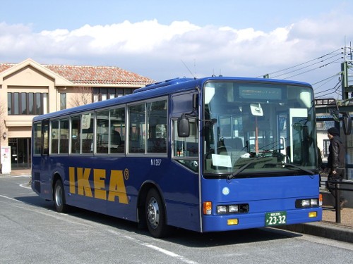 ikea_bus